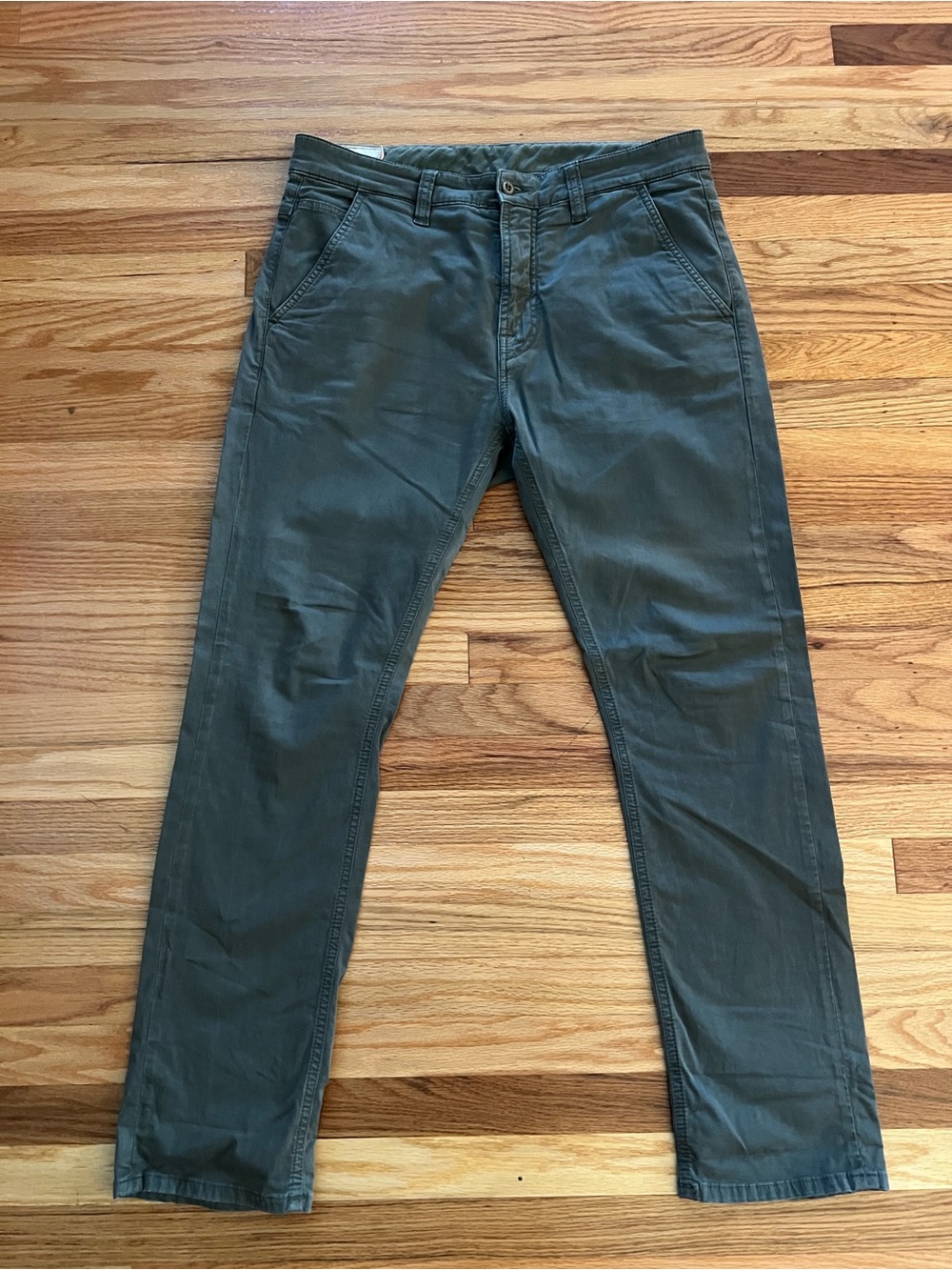 Nudie Jeans Co. - Men’s Olive Slim Straight Pants 32